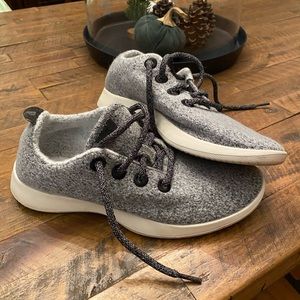 Limited Edition Mist Women’s Wool Runners …